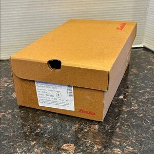 Empty Bata Cardboard Shoe Box - Brown